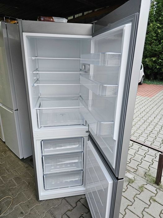 Sprzedam lodówkę Indesit, możliwa dostawa