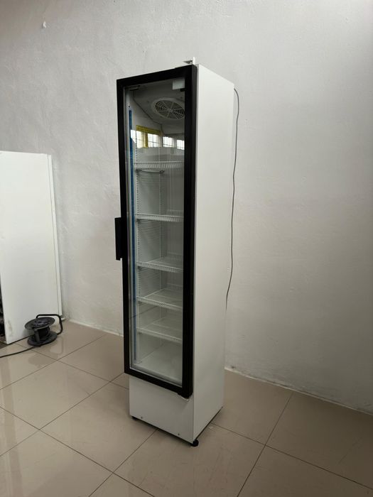 Lodówka chłodziarka  wąska slim 46 cm UBC 2017 r