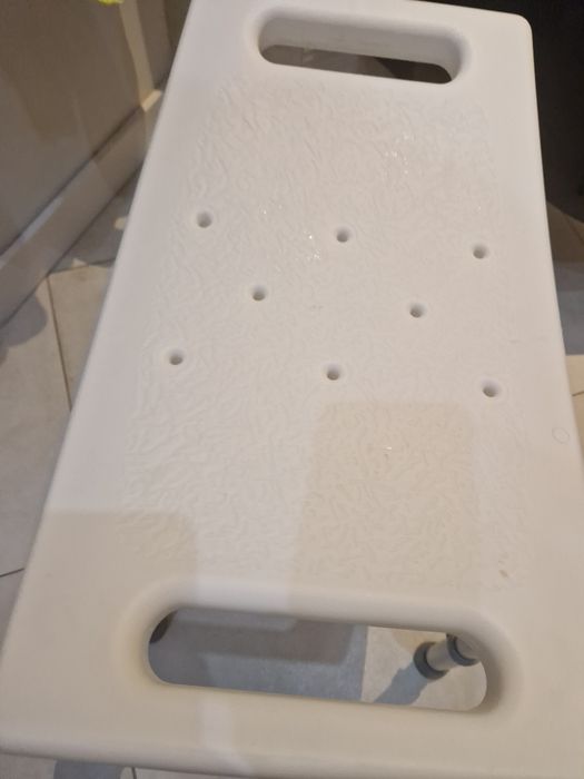 Krzesełko podręczne pod prysznic sprzęt medyczny