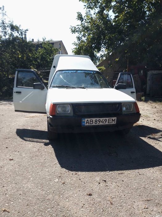 Таврія пікап. Спеціалізований вантажний фургон