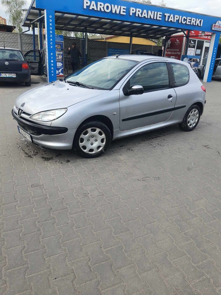 Peugeot 206 1.1 kat 2002r Wspomaganie niski przebieg 144 tys