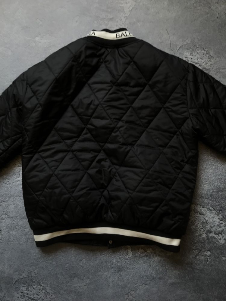 Бомбер Куртка Balenciaga