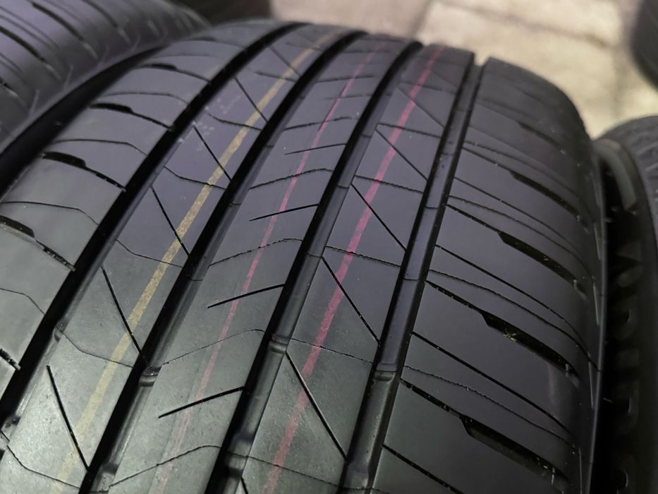 NOWE Opony Bridgestone 255/45/20 z 2025r komplet