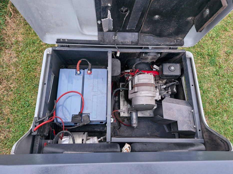 ZAMIATARKA SPALINOWO ELEKTRYCZNA hybrydowa IPC gansow 1404 honda 190h