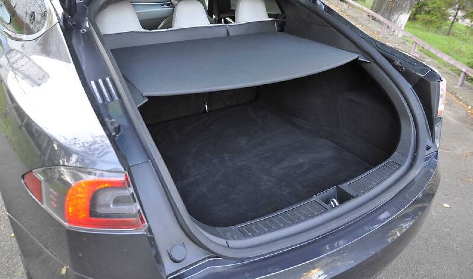 Tesla Model S 2016 90d -