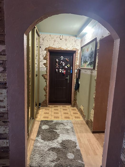 Квартира продаж 3 кімнатна
