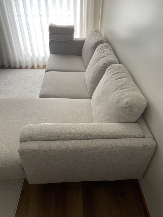 Sofa de 3 lugares com chaise longue Gato Preto