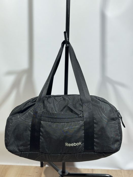 Спортивна дорожня сумка Reebok стан ідеал