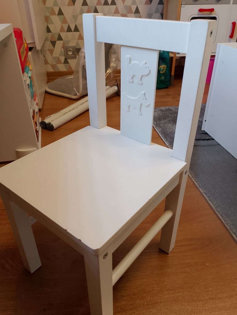 Ławka z pojemnikiem na zabawki + krzesełko