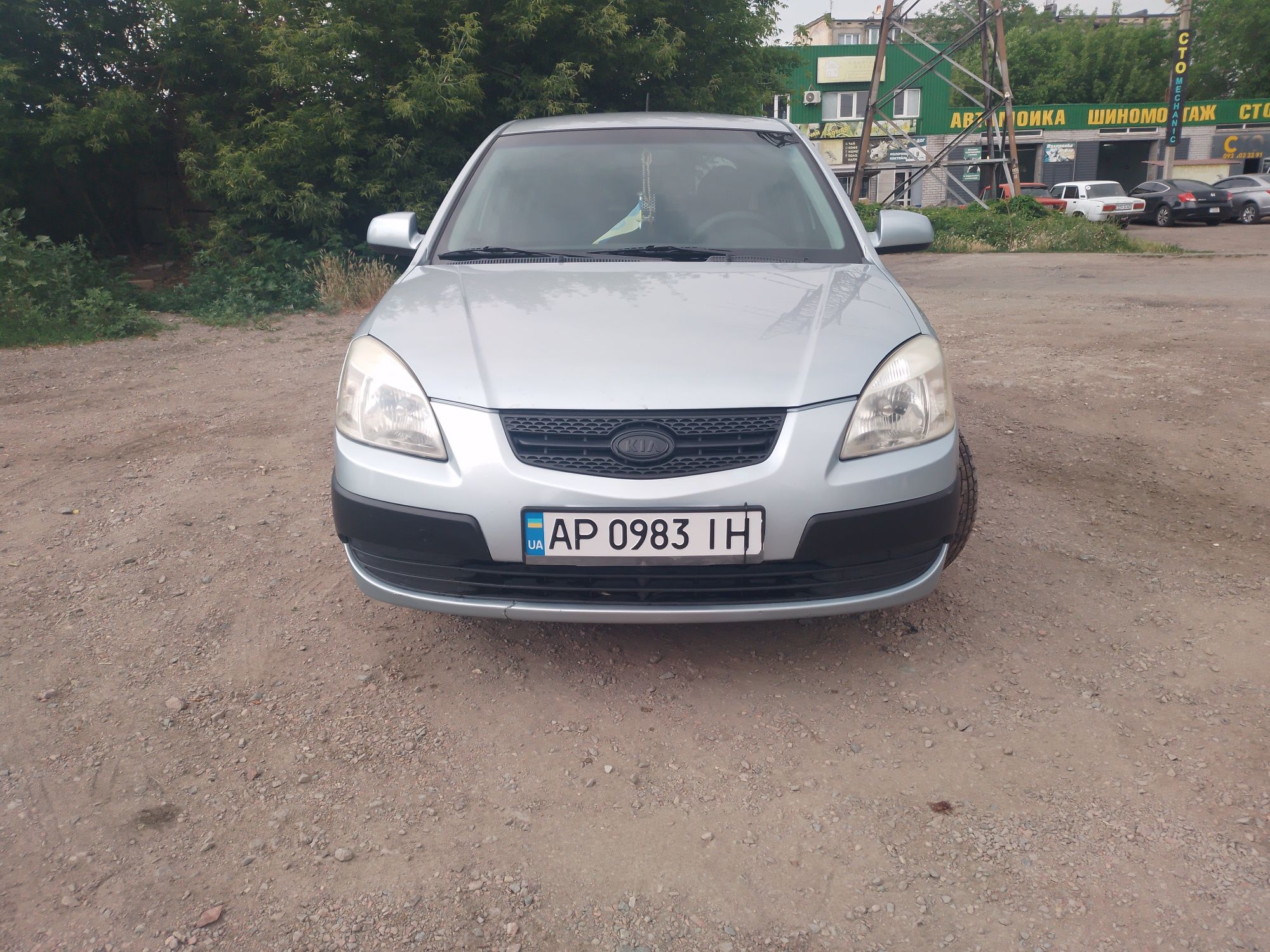 Без торга Продам KIA Rio в хорошем состоянии не крашена родной пробег