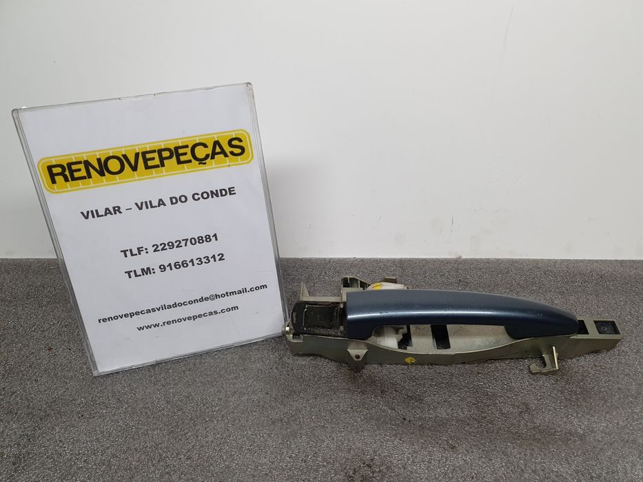 Puxador porta frente direita PEUGEOT 407 (6D_)