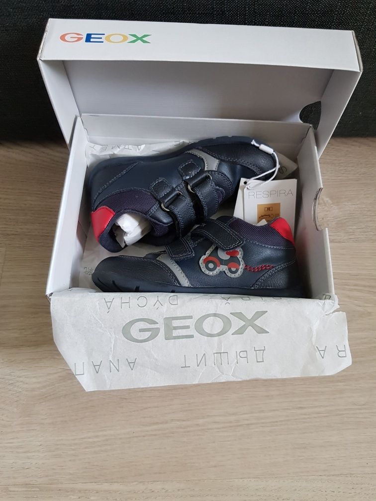 OKAZJA! Buty dziecięce Geox Respira Elthan r. 25 jak nowe