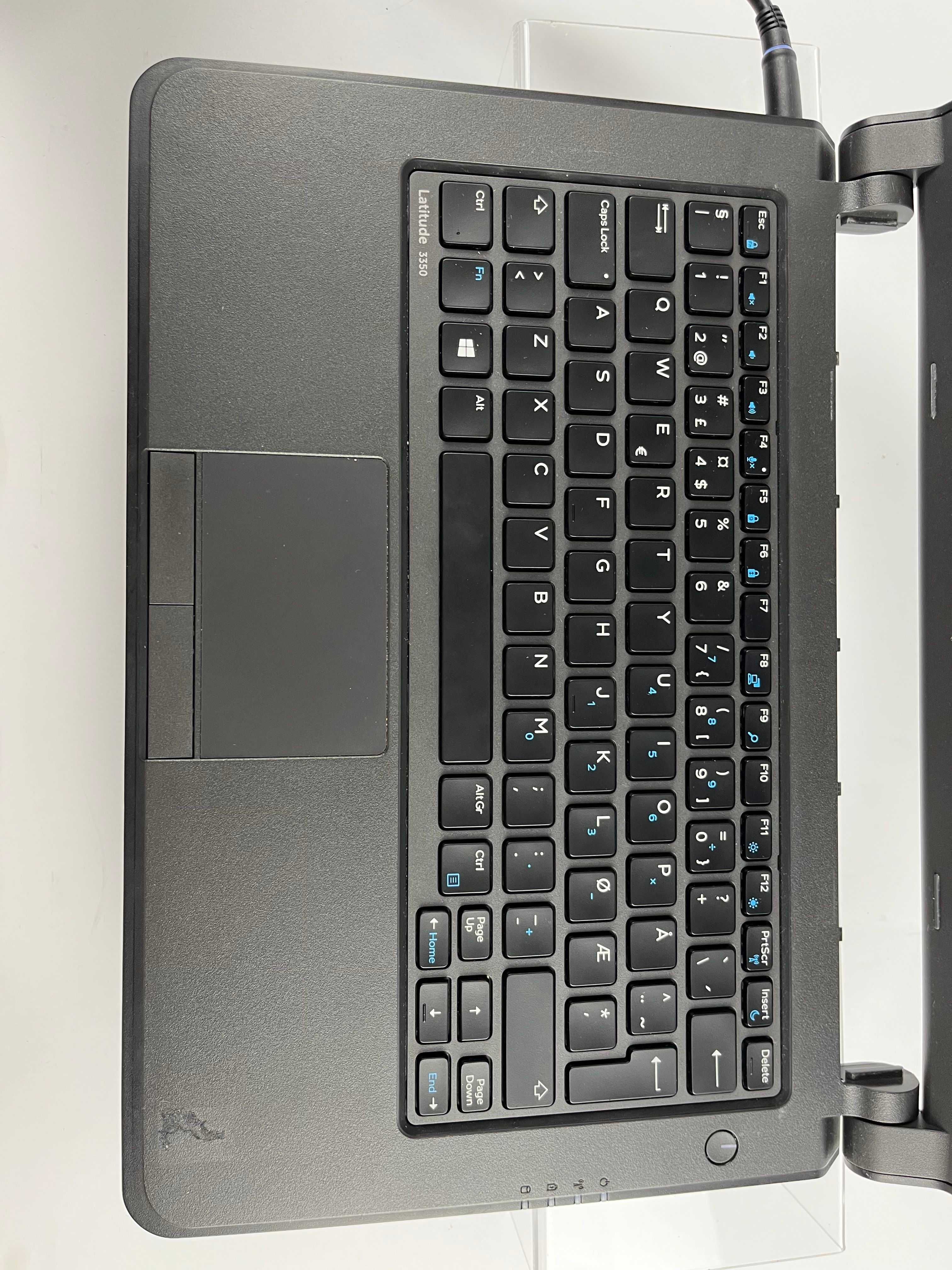 Laptop Dell Latitude 3350 13,3" Intel Core i3 4 GB / 128 GB SSD W10