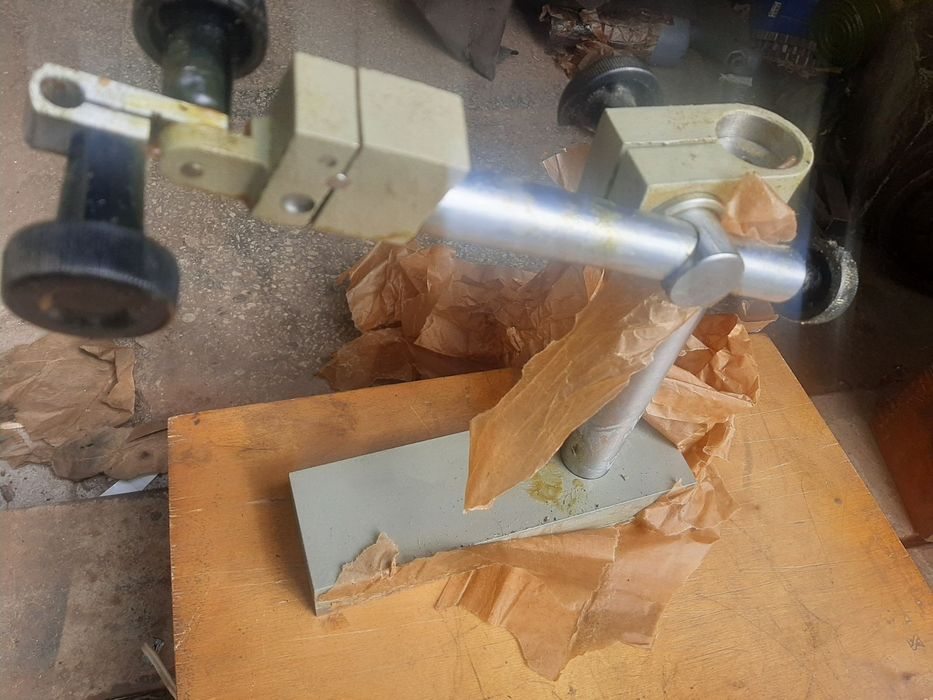 Штатив для измерения головок