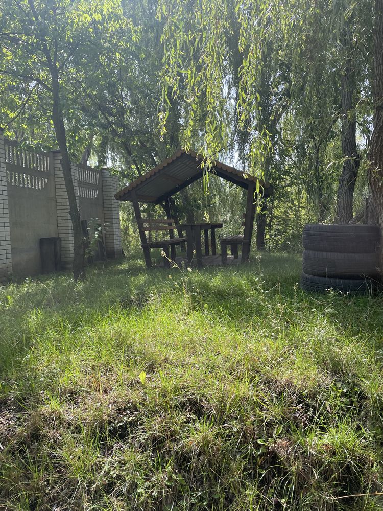 Продаж будинку-готелю (готовий бізнес)