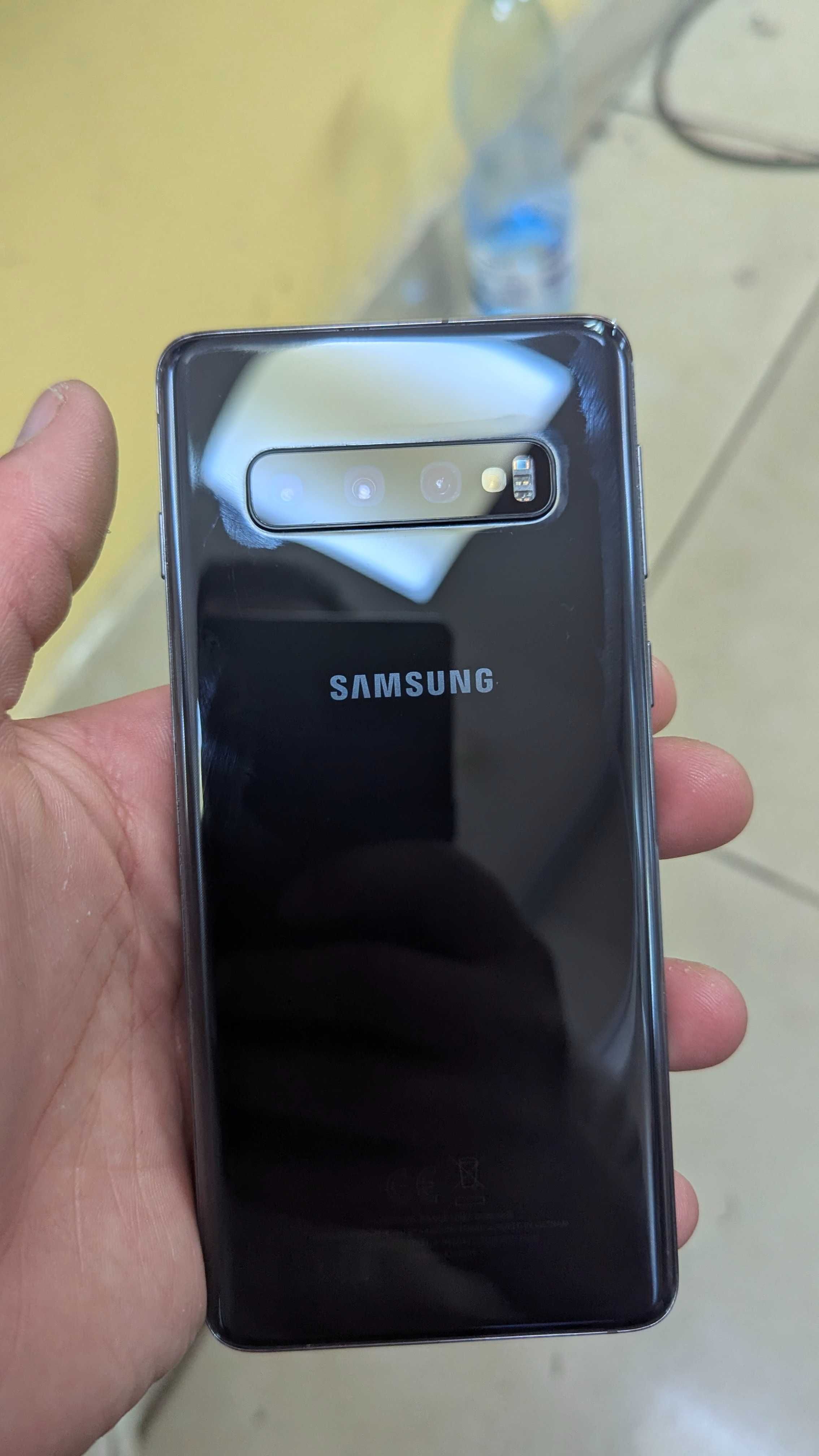 Samsung S10 SM-G973F (128 GB)
