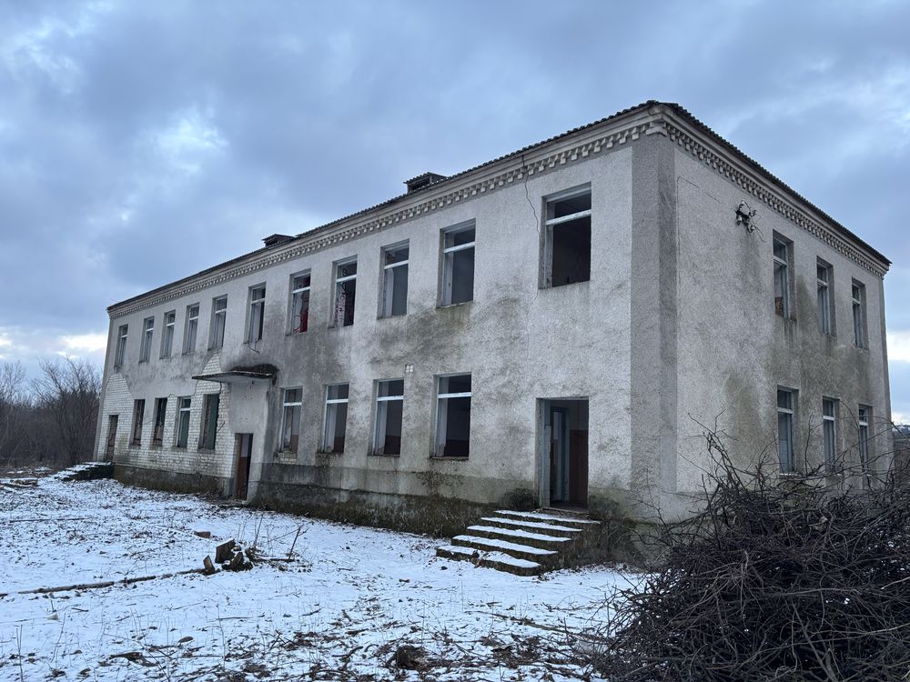 Ангари ,Склади, Ферми,Оренда Радивилівський район
