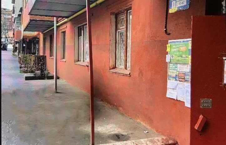 Продаж комерційного приміщення на вул. Кам’янецька 84, площа 72.1 кв.м