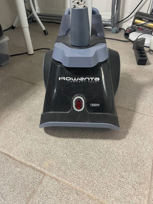 Rowenta compact valet