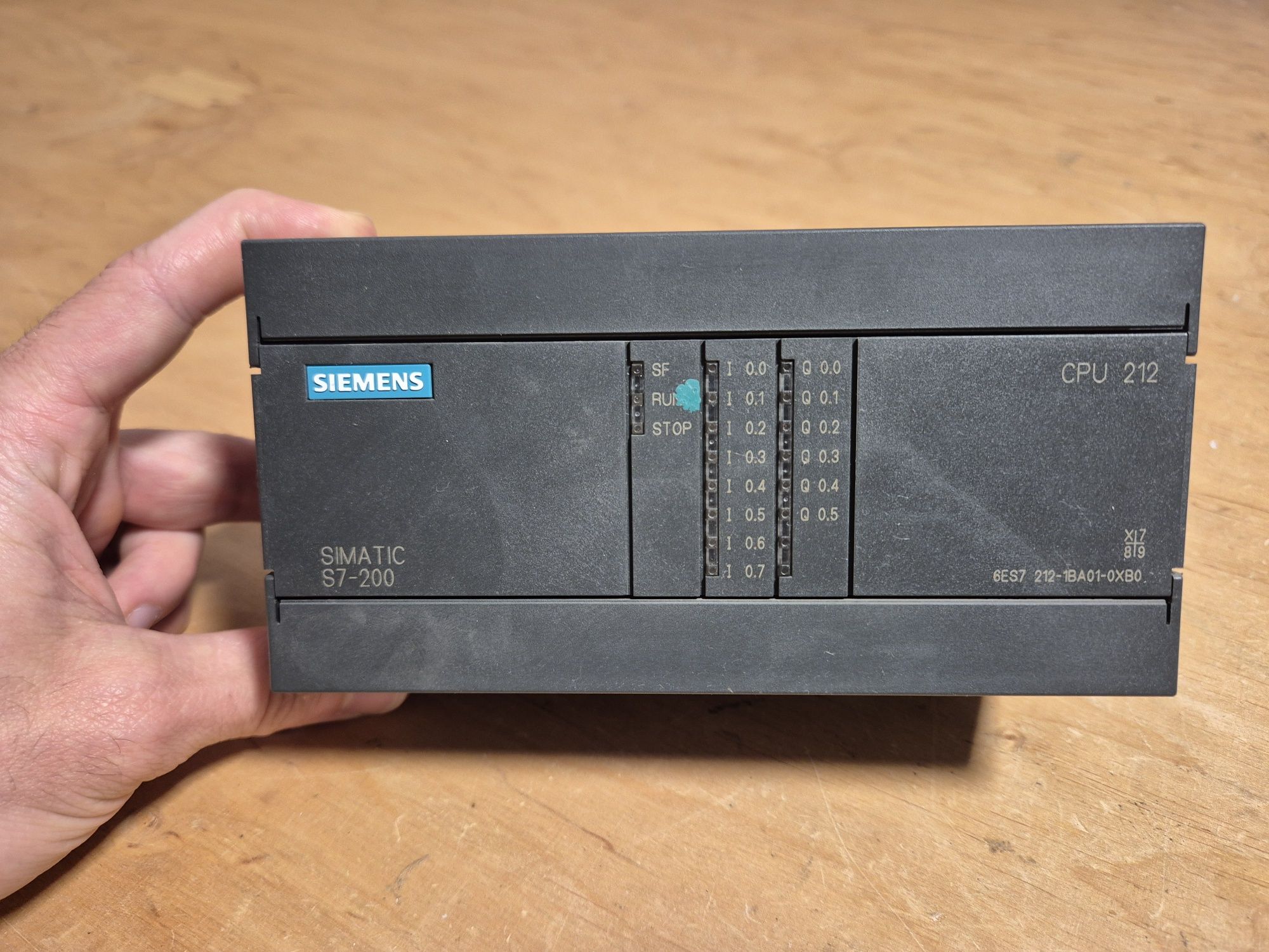 Sterownik PLC CPU 212 Simatic S7-200 6ES7 212-1BA01-0XB0
