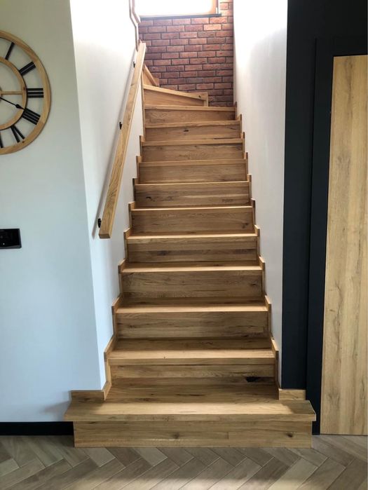 Schody na beton dębowe jesionowe