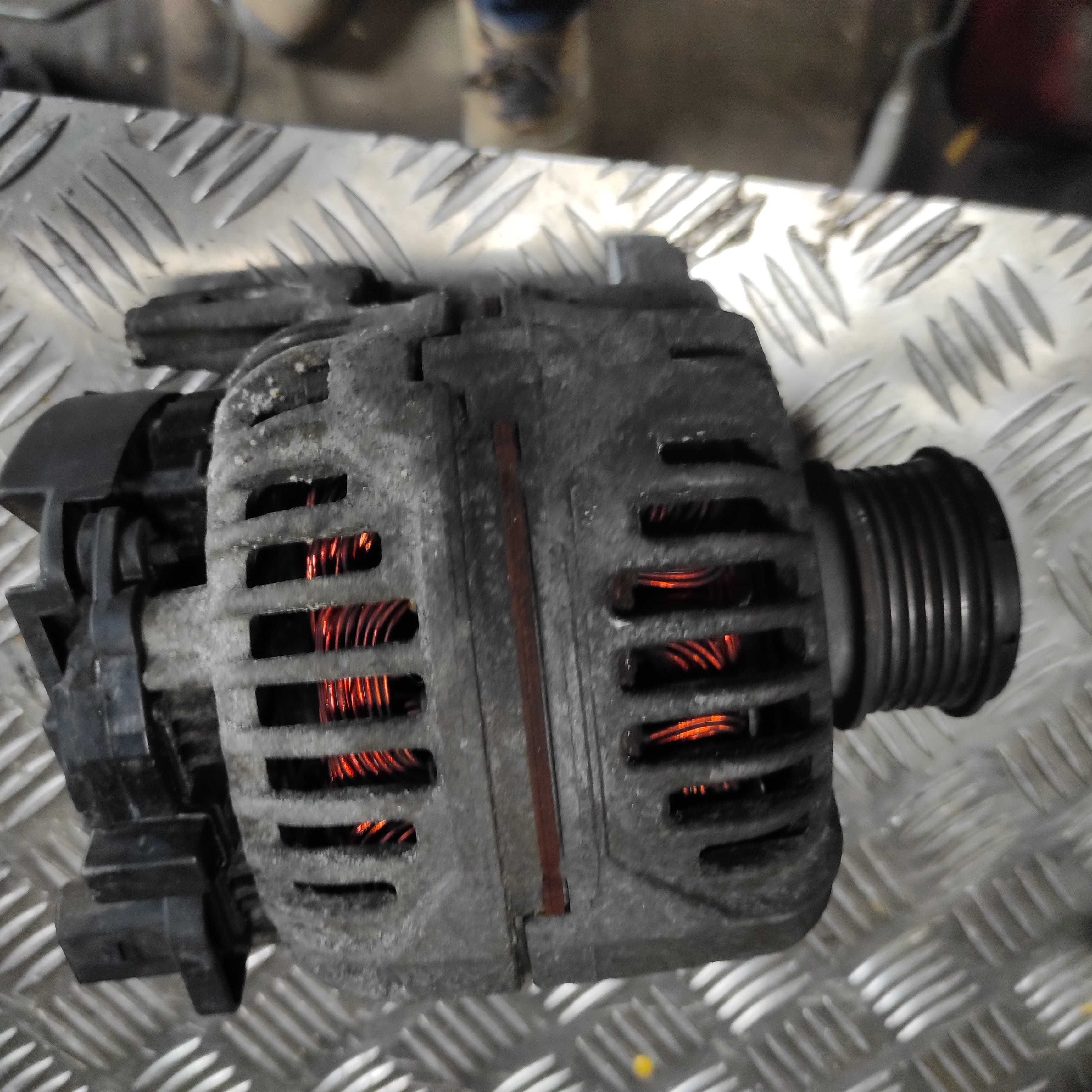 Alternator Audi Vw Seat 1,4 TDI 038,131,501E 120A