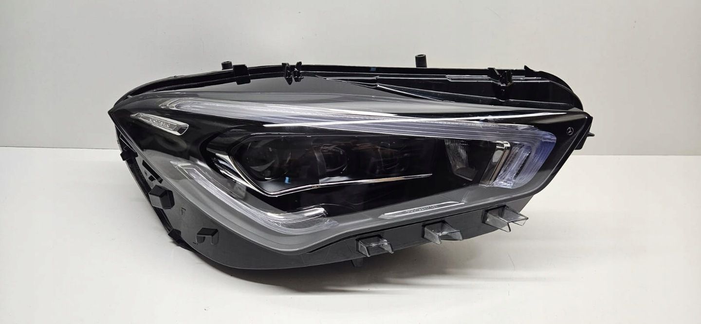 MERCEDES CLA 118 MULTIBRAM REFLEKTOR PRAWY LAMPA PRAWA W118