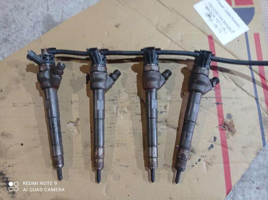 Wtryski wtryskiwacze 2.0d. 180km. 204DTD. Jaguar. Land Rover