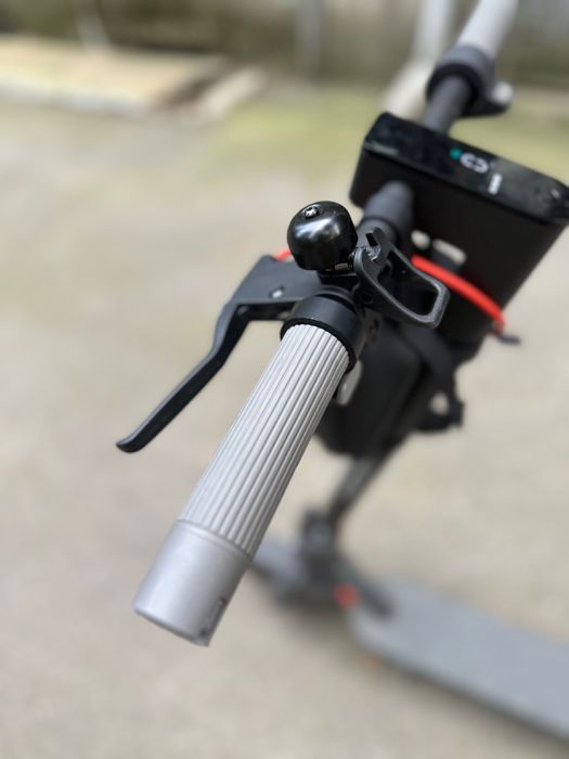 Елетросамокат XIAOMI