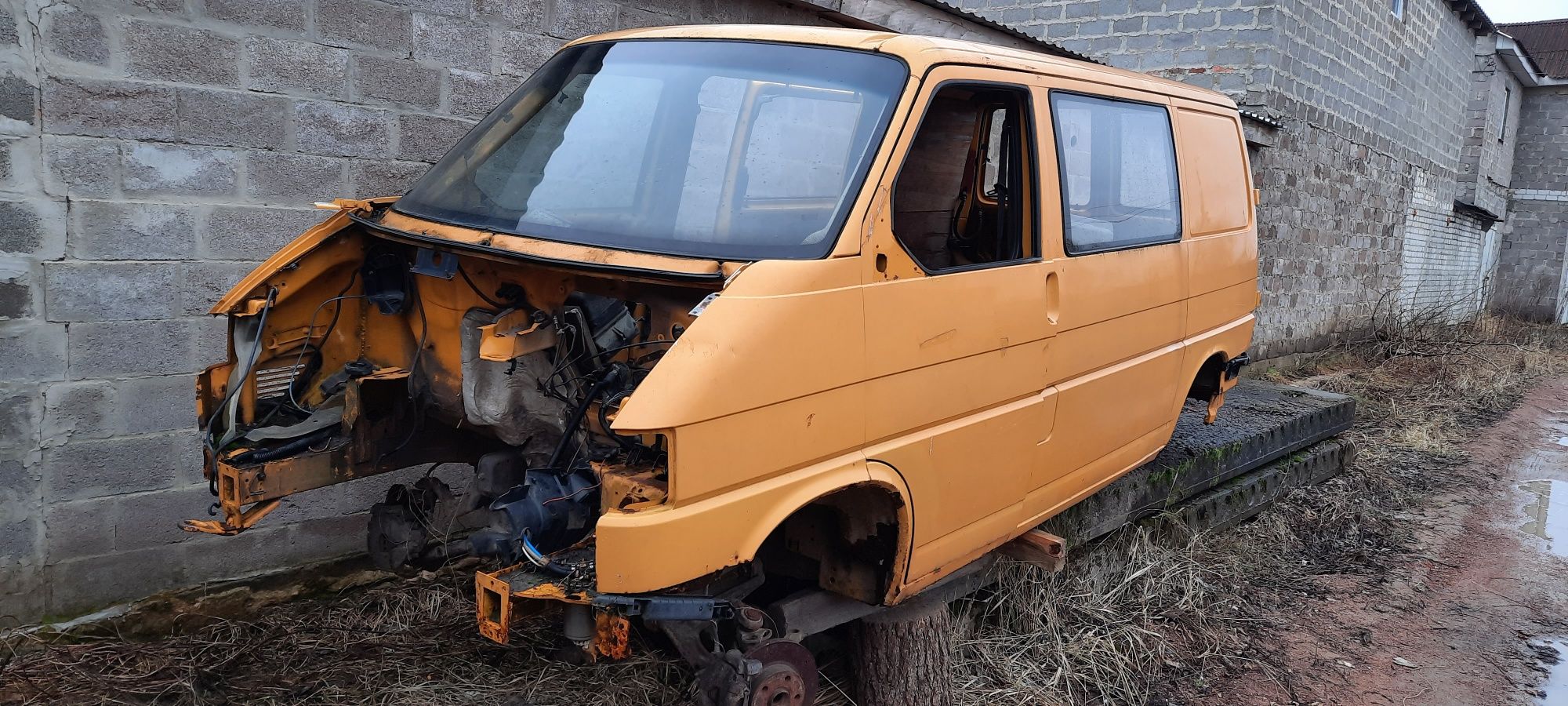 Volkswagen T4 разборка.  Вольксваген т 4