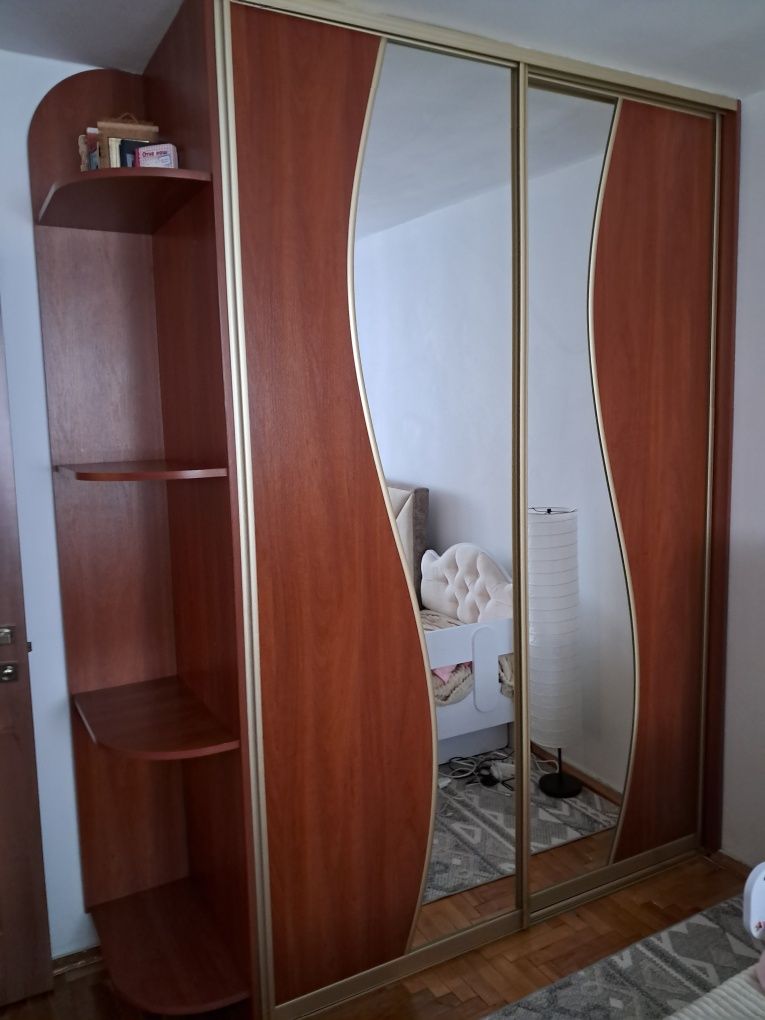 Продам шафу-купе