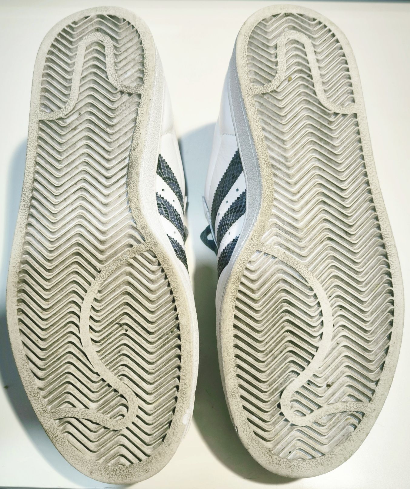 Adidas Superstar