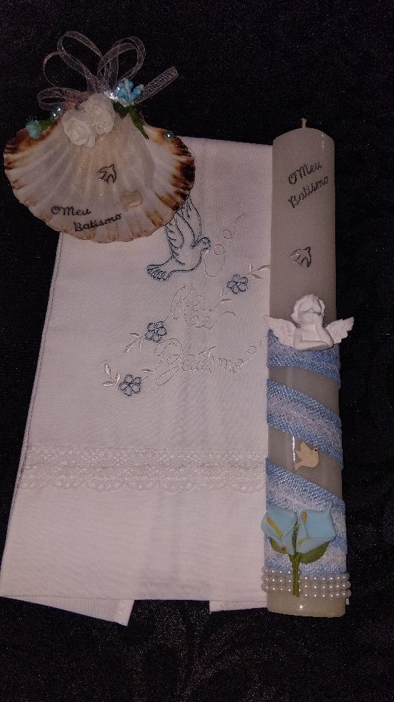 Vela e toalha batismo
