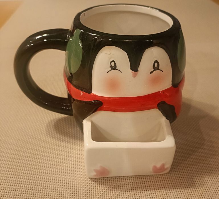 Kubek świąteczny pingwinek