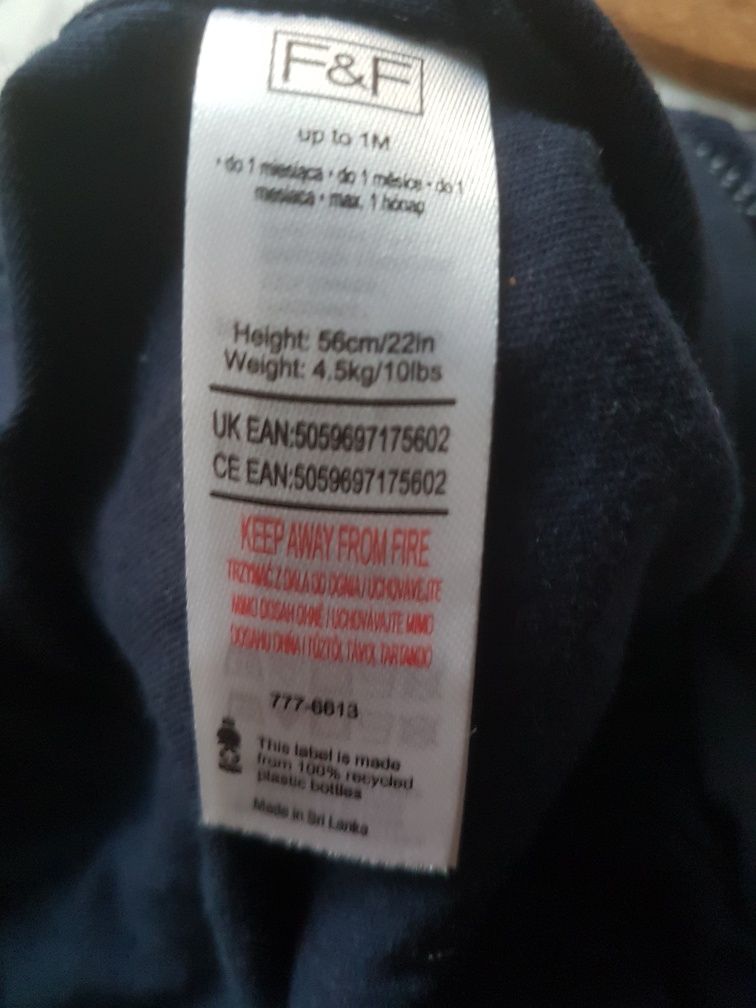 Polarowy kombinezon f&f dinozaur