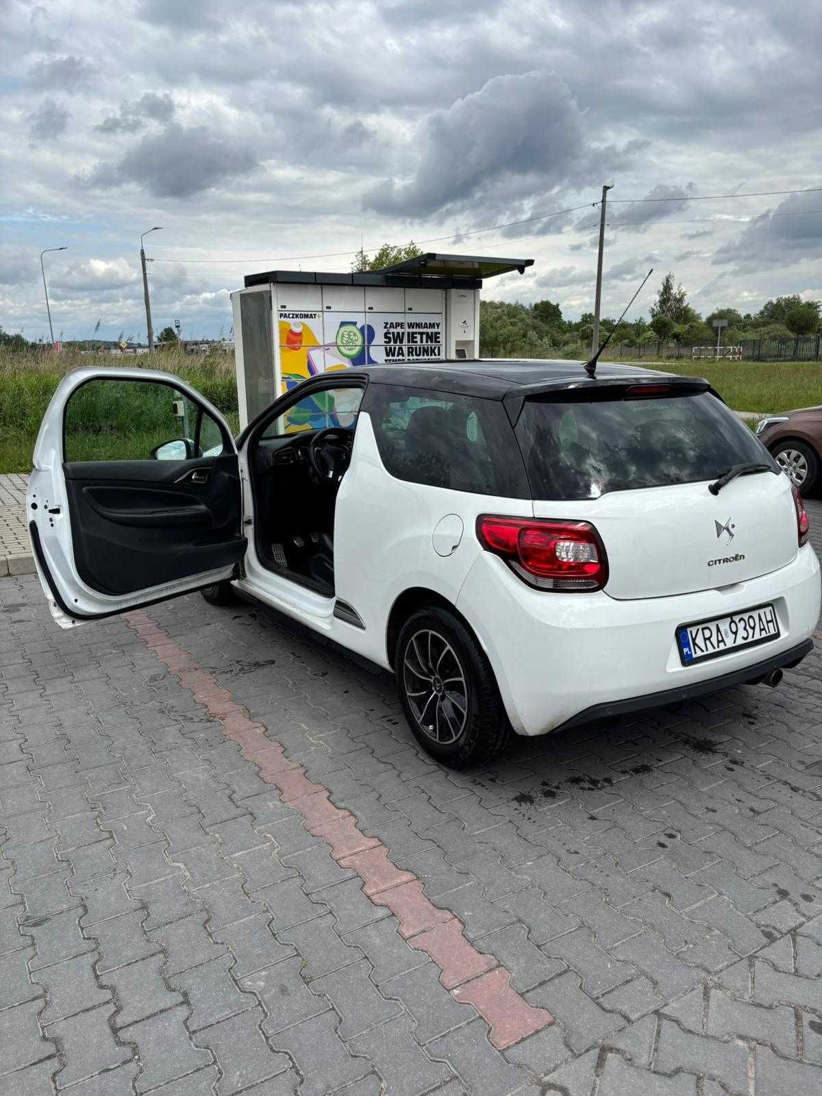 Sprzedam  CITROENA DS3 1.6 HDI 2010r., zadbany, dwa komplety opon