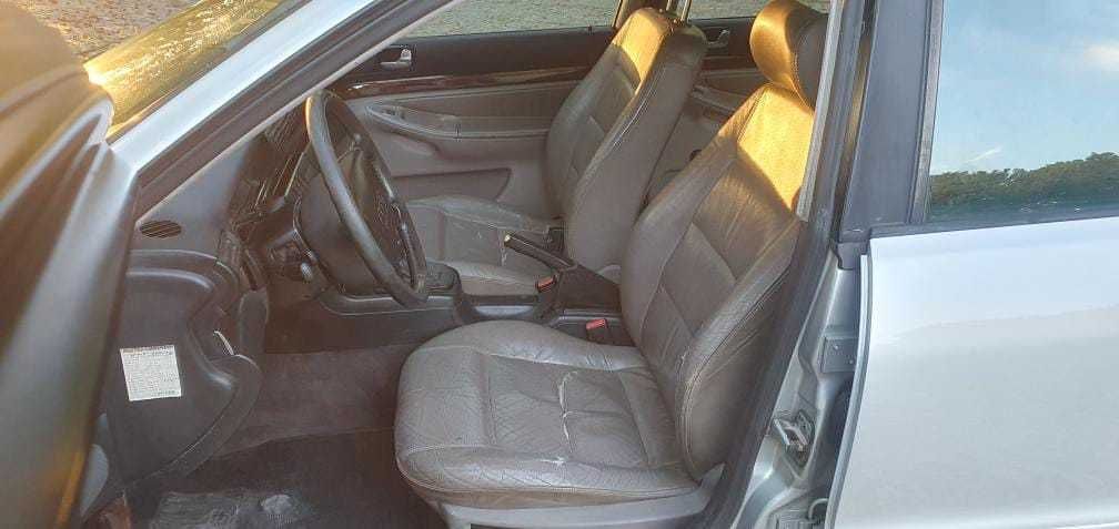 Vendo Audi A4 1.9 tdi