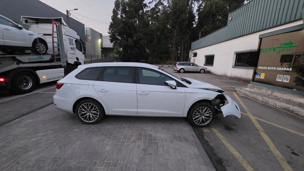 Elevador vidros frente direito SEAT Leon ST (5F8)