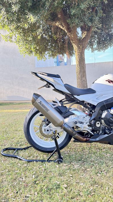Bmw s1000rr Akrapovic