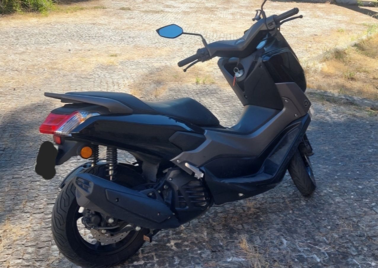 Yamaha NMAX 125 poucos km