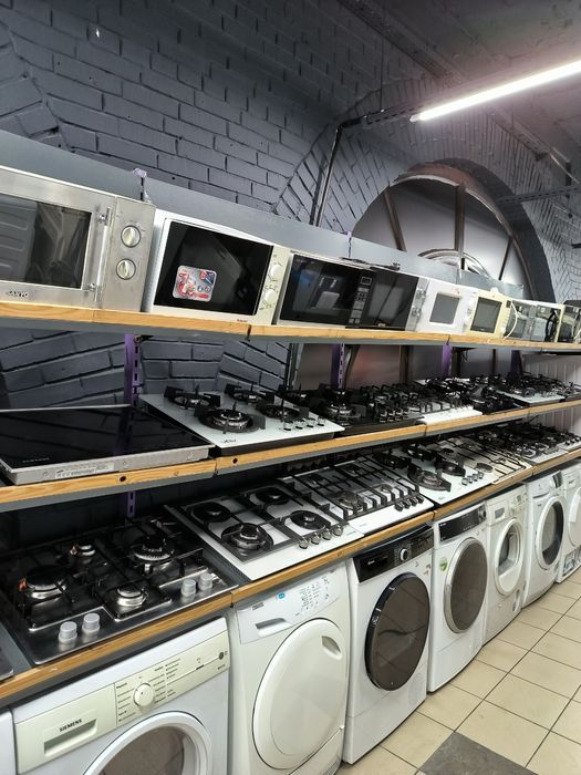 Духова шафа/духовой шкаф Samsung BQ1S4T133, в відмінному стані