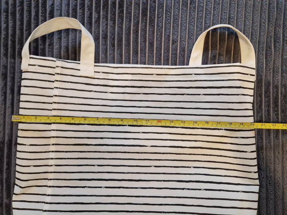 Ikea. Kosz na pranie.