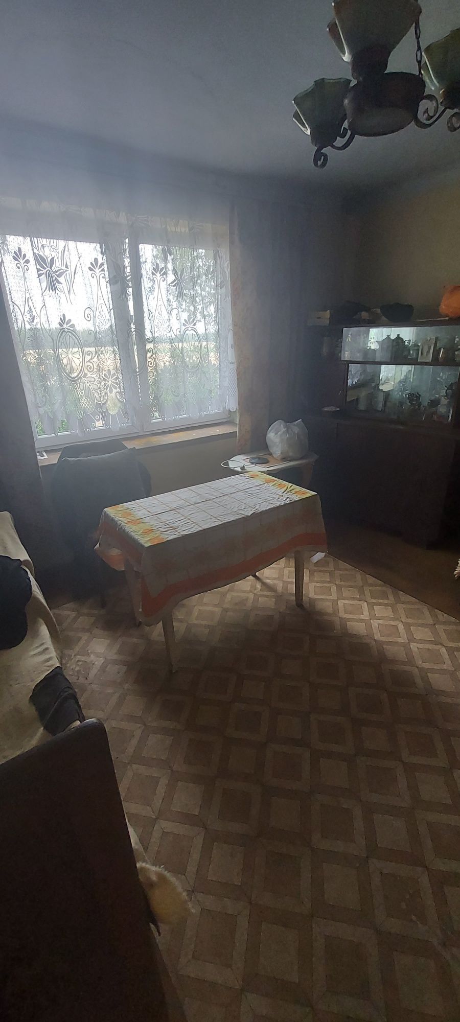 Sprzedam dom z budynkami