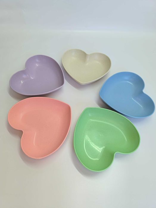 Миска для кота пластик з обмежувачем посуд для котів кошенят