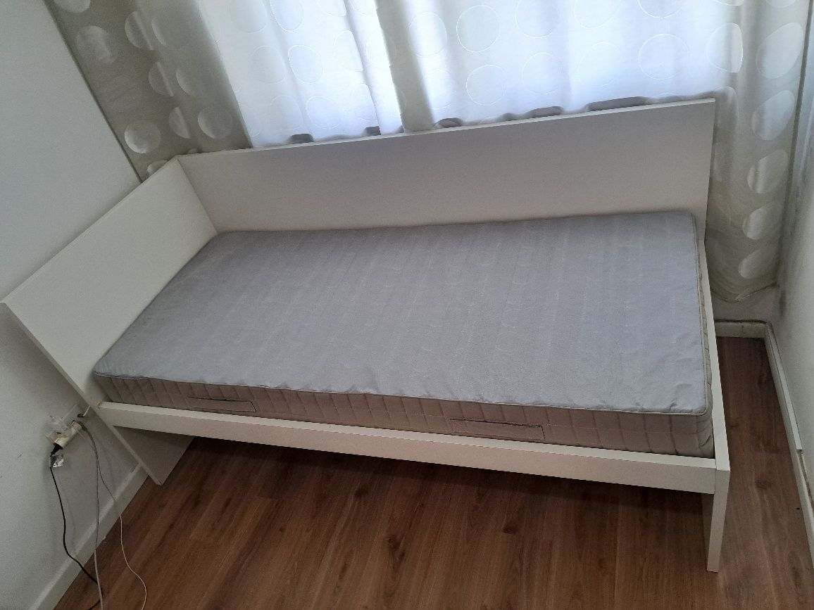 Sofá cama branco