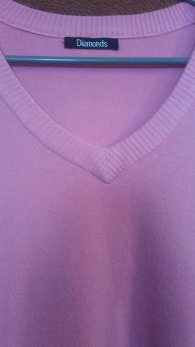 Bluzka z wełenką, w serek, cienka, o rozm. M, cielisty róż