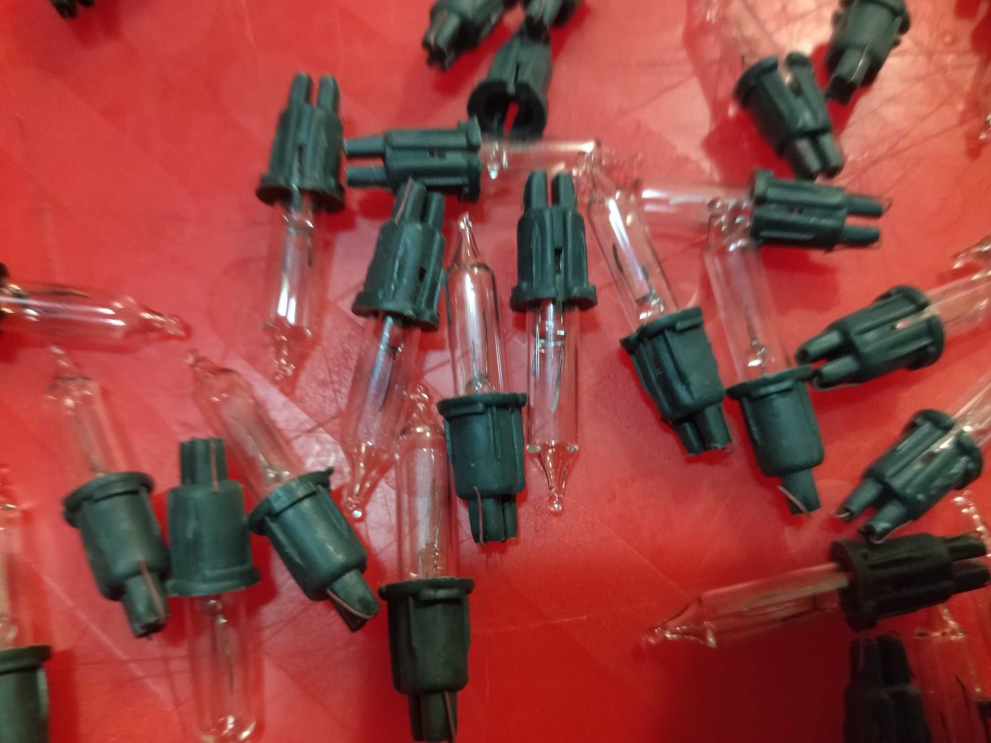 Mini świąteczne żarówki zamienne 2,5 V do lampek