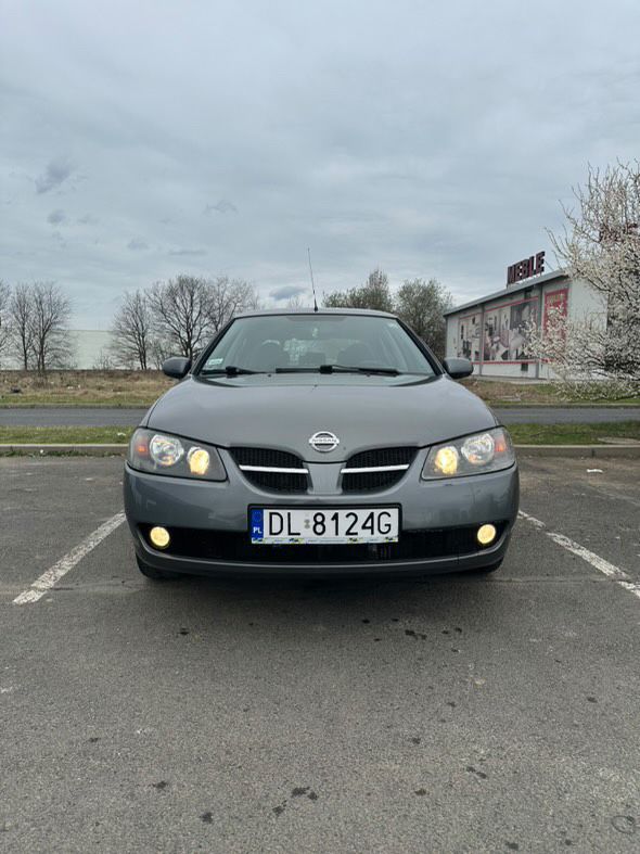 Nissan almera n16 1.8 benzyna
