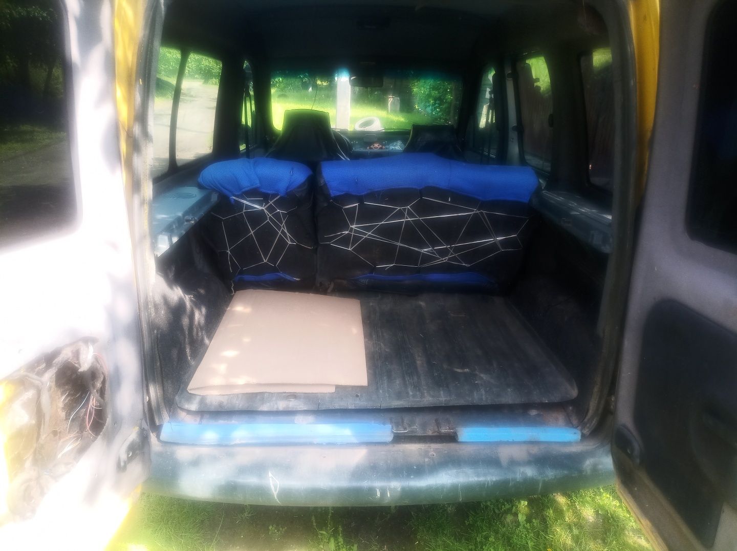 Renault kangoo (Рено Кенго)