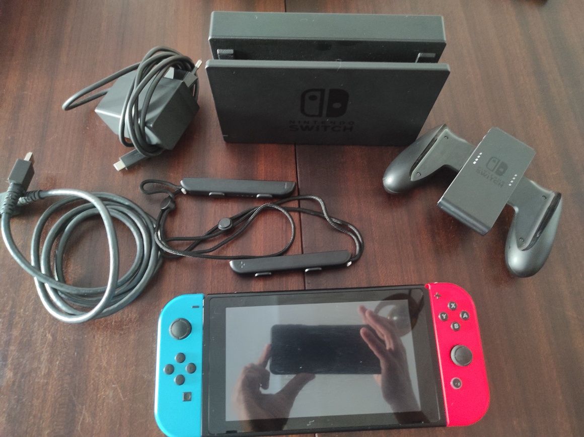 Nintendo switch V2 como nova